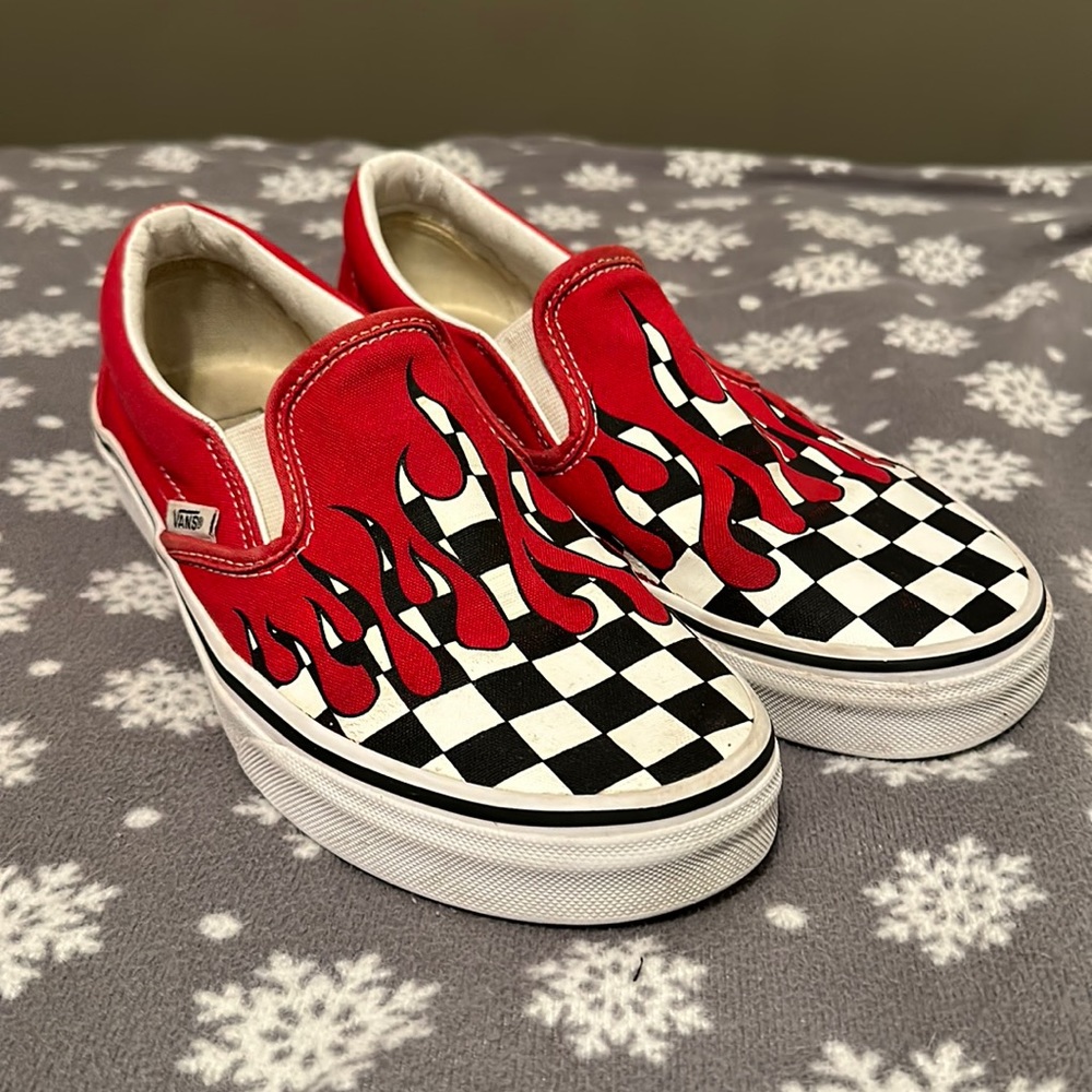 Vans 🔥 Flames 🔥 Men’s 6.5 🔥 Women’s 8.0 ~ Red Black/White Checkered